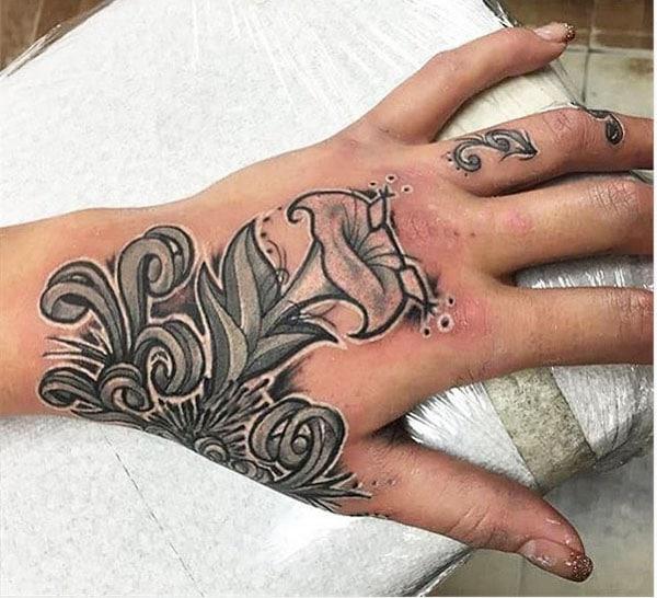 beautiful hand tattoos