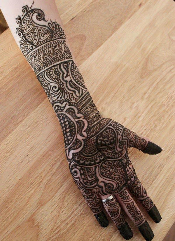 Palm Henna / Mehndi tattoo designs idea