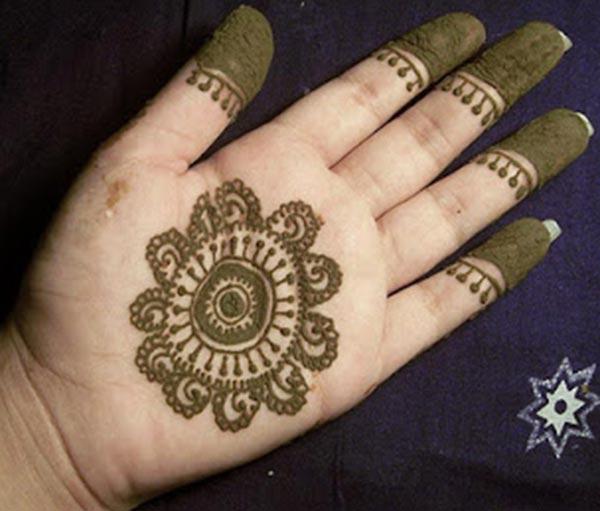 Palm Henna / Mehndi tattoo designs idea