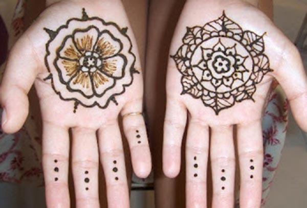 Palms Mehndi tattoo designs idea