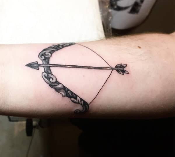 arrow head Sagittarius tattoo for the one who loves to fight