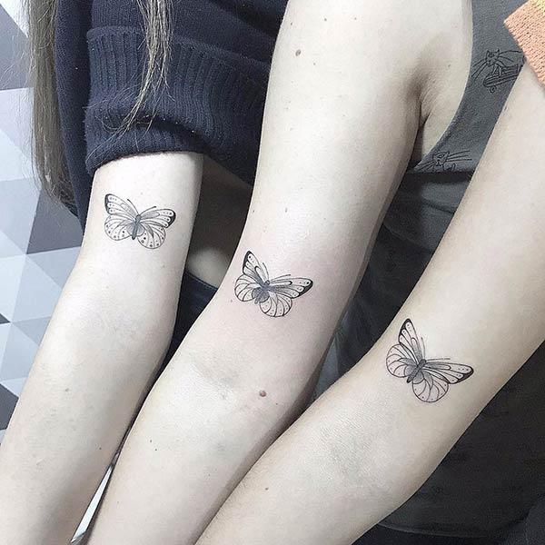 A wonderful matching tattoo idea for girls