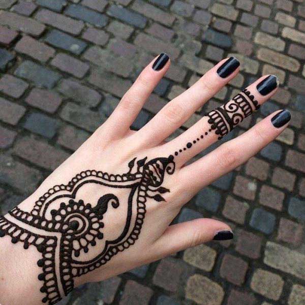 black henna tattoos