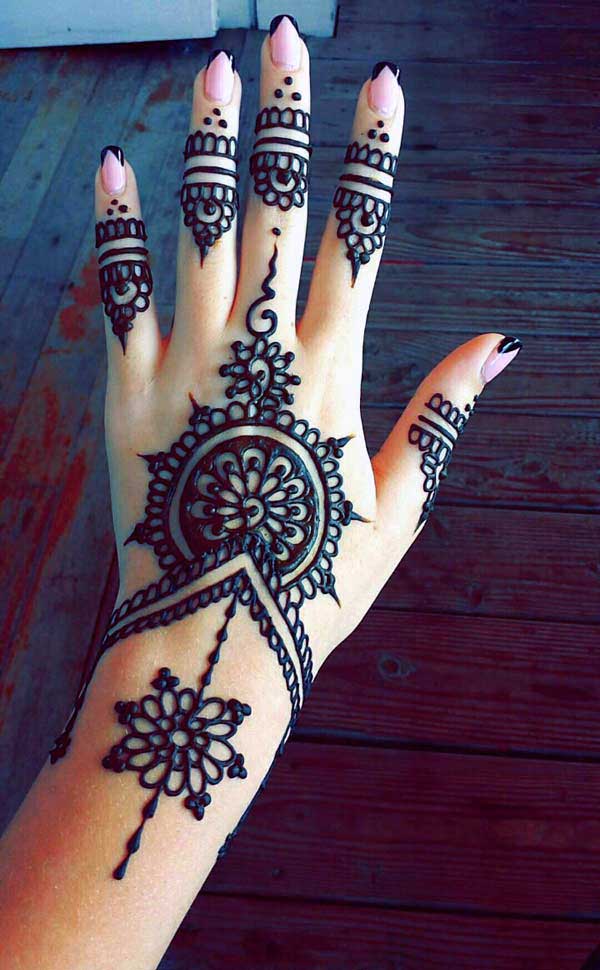 nice henna tattoos