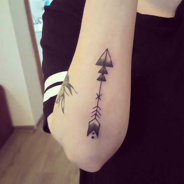 black arrow tattoo