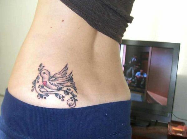 girl dove tattoos