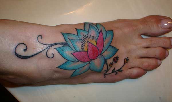 female lotus flower tattoos