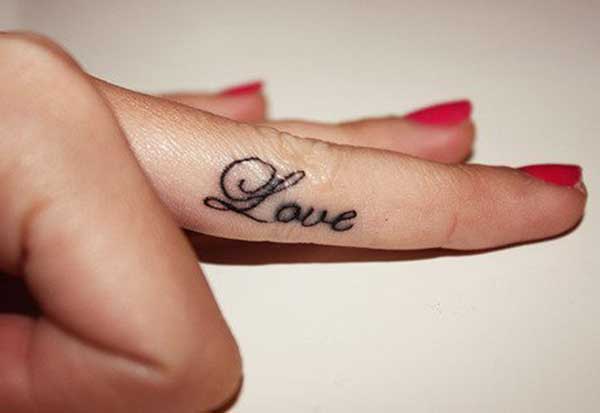 finger love tattoos