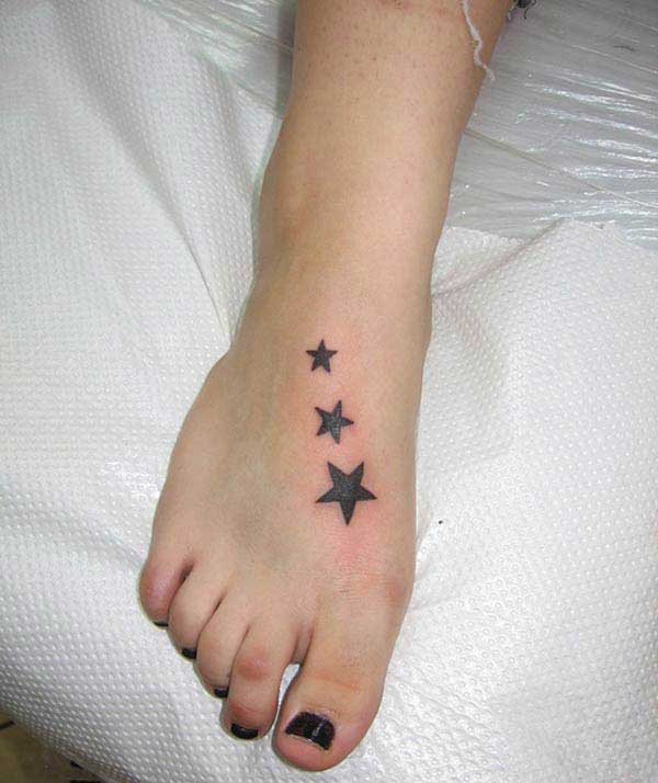 girls star tattoos