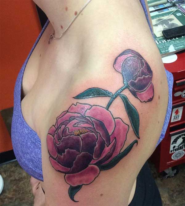 Flower shoulder tattoo ink idea for women