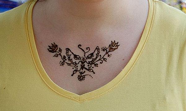 Chest Mehndi tattoo designs idea