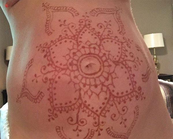 Stomachs Henna / Mehndi tattoo designs idea