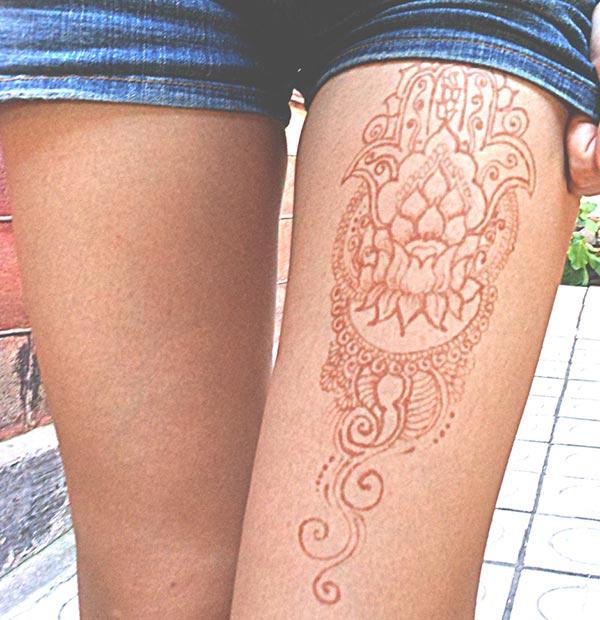 henna thigh tattoo designs