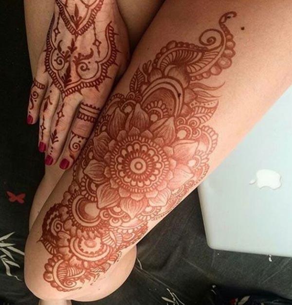Thighs Mehndi tattoo designs idea