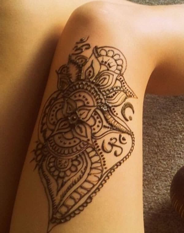 Thighs Mehndi tattoo designs idea