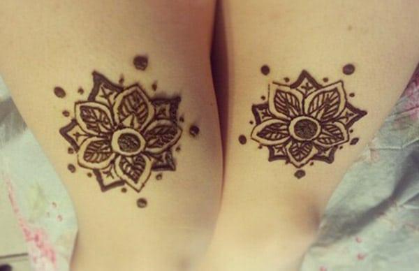 Thighs Henna / Mehndi tattoo designs idea