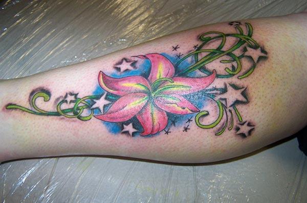 Lily tattoo on the foot brings the astonishing look