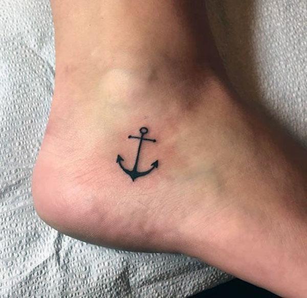 Tiny tattoo on the foot make a man appear stunning