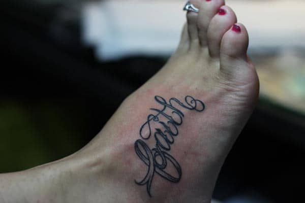 Cool and pretty faith tattoo on the feet is good for girls