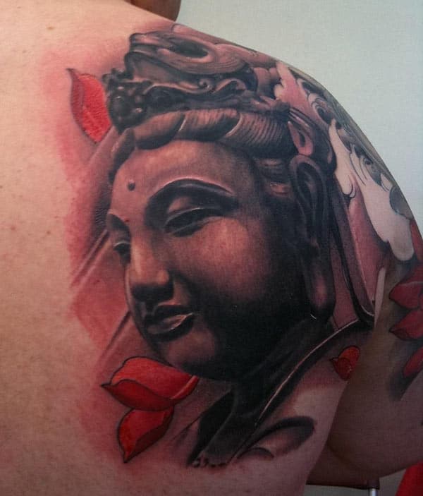 Buddha Tattoo on the back brings the elegant look