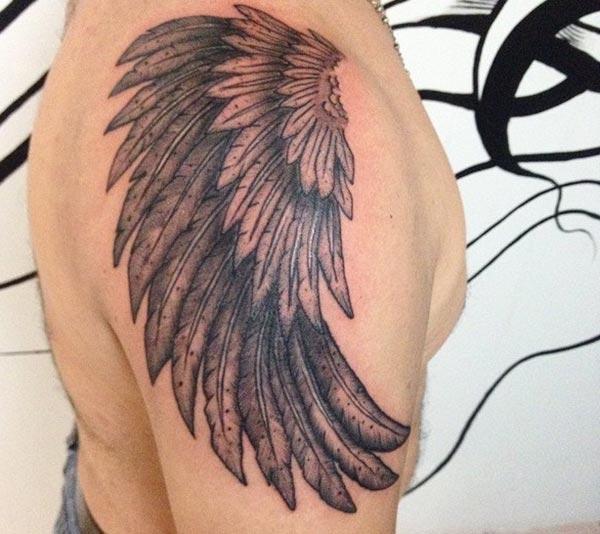 Wing Tattoo on the shoulder makes a man look radiant