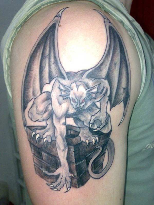 Devil Tattoo on the right upper arm make a man look stylish