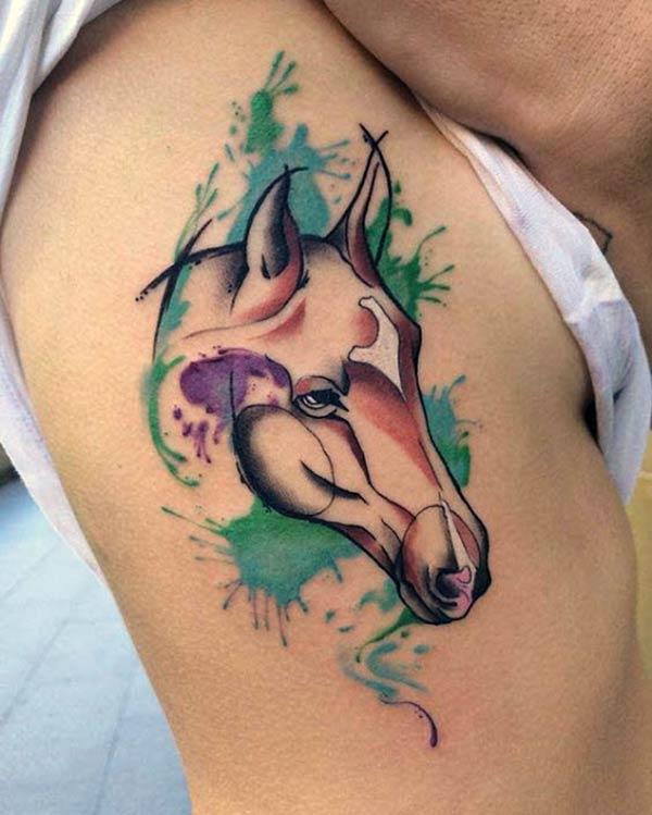 Horse tattoo on the side thigh gives the girls an attractive look