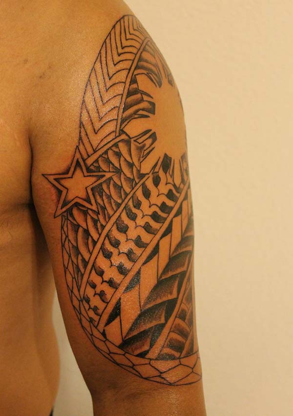 Simple Filipino Tribal tattoo designs on shoulder for Boys