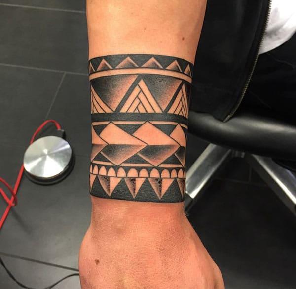 Solid black broad tribal armband tattoo designs for Men