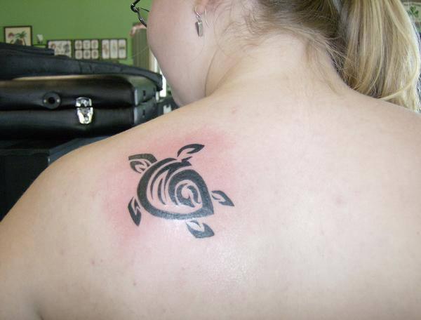Striking beautiful small tribal turtle tattoo ideas on back shoulder for Ladies