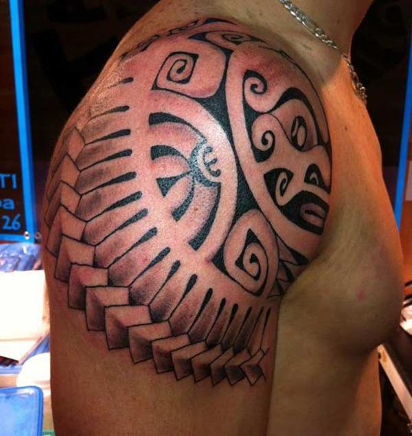 Heavenly Tikki Hawaiian tribal shoulder tattoo ideas for boys