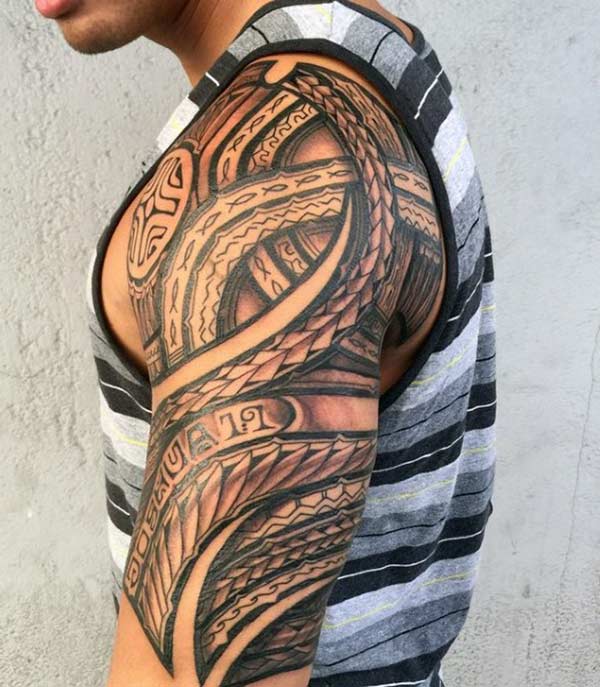 Beguiling red and black shades Hawaiian Tribal shoulder tattoo designs for Guys