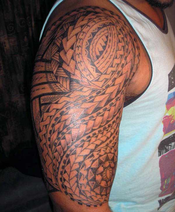 Elegant Samoan tribal forearm tattoo designs for Guys