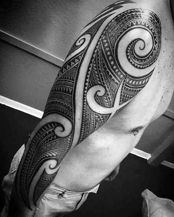 Simple yet charming Samoan tribal full sleeve tattoo designs for Men