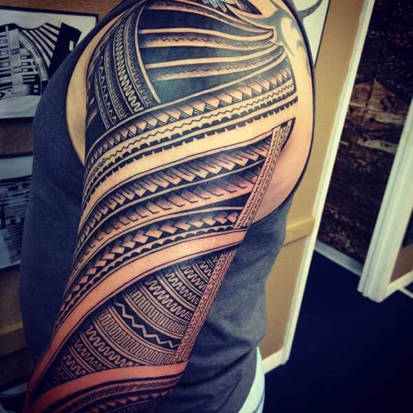 Amazingly Intricate Samoan tribal tattoo designs on arm for boys and men