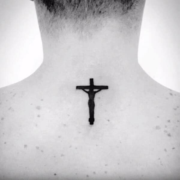 Exquisite creative cross tattoo ideas on back for Guys