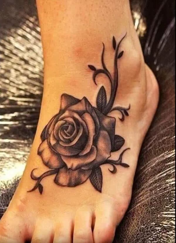 Attractive 3D rose tattoo ideas on ankle for Girls