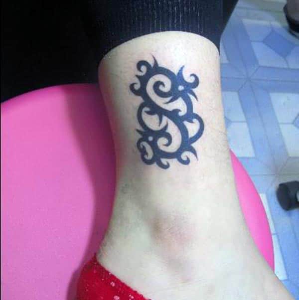 beautiful celtic ankle tattoo ideas for fashionable girls and women