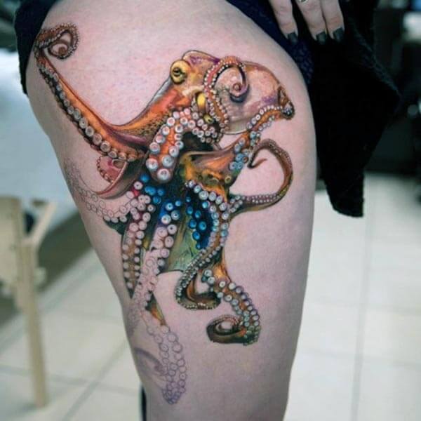 A ravishing octopus tattoo design on thigh for Women