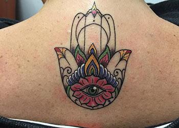 hamsa tattoo designs for women